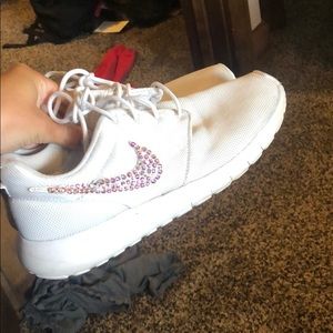 White bedazzled Nike roshes!